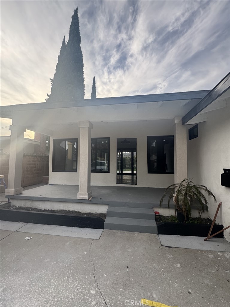 2715 Petaluma Avenue