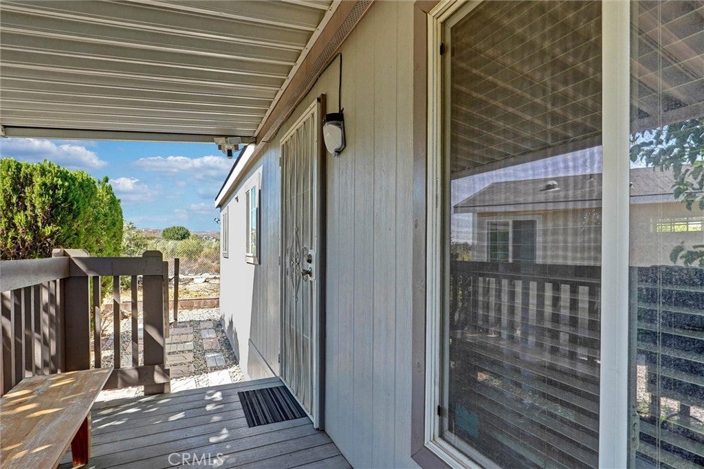 27361 Sierra Highway 260