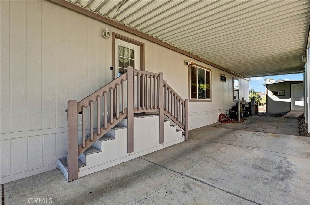 27361 Sierra Highway 260