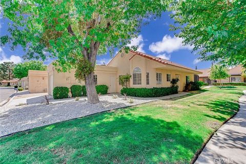 19039 Frances Street Apple Valley CA 92308