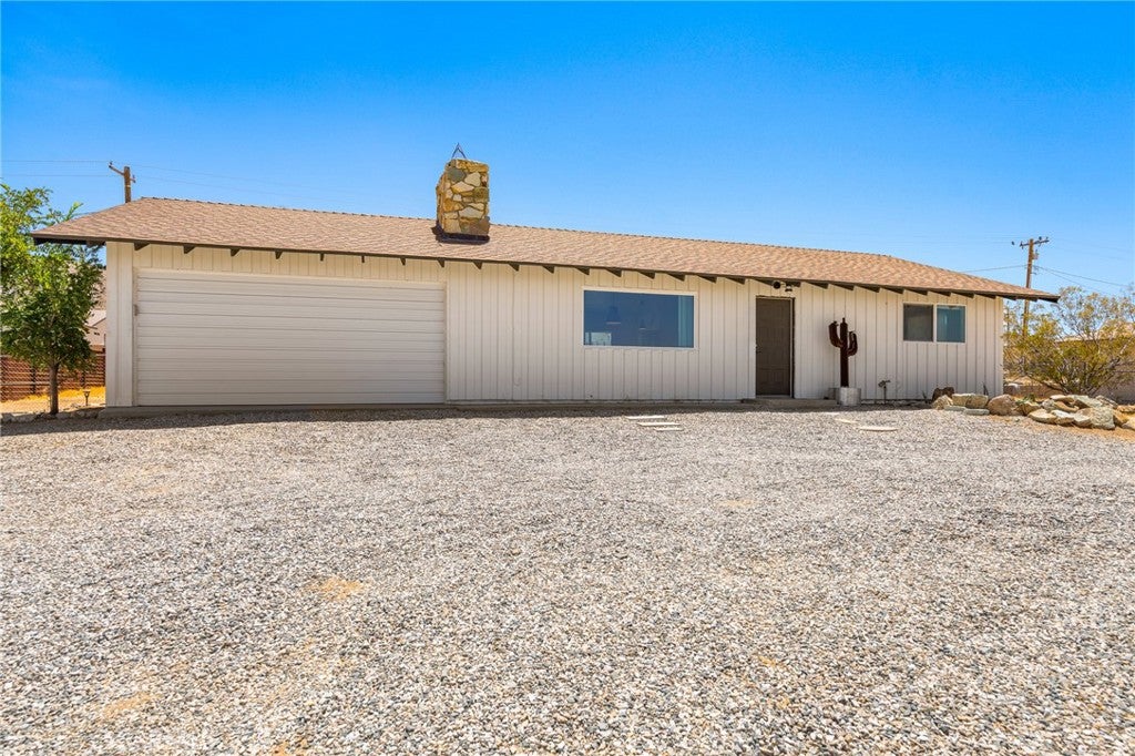 60229 La Mirada Trail