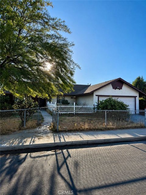 Photo of 26445 Katharin Street, Hemet, CA 92544 (MLS # SW26090257)