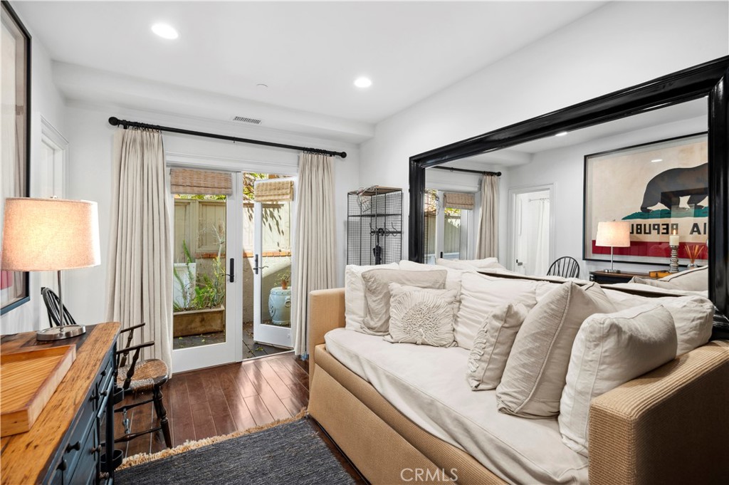 South Laguna Village (SLV) - Residential