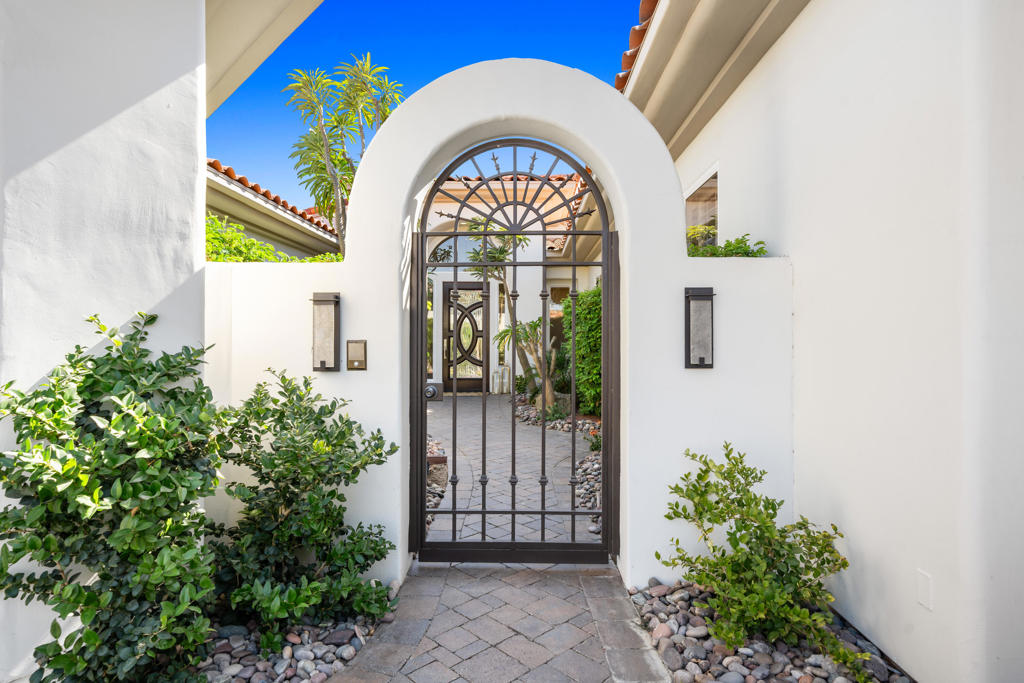 411 Tomahawk Drive