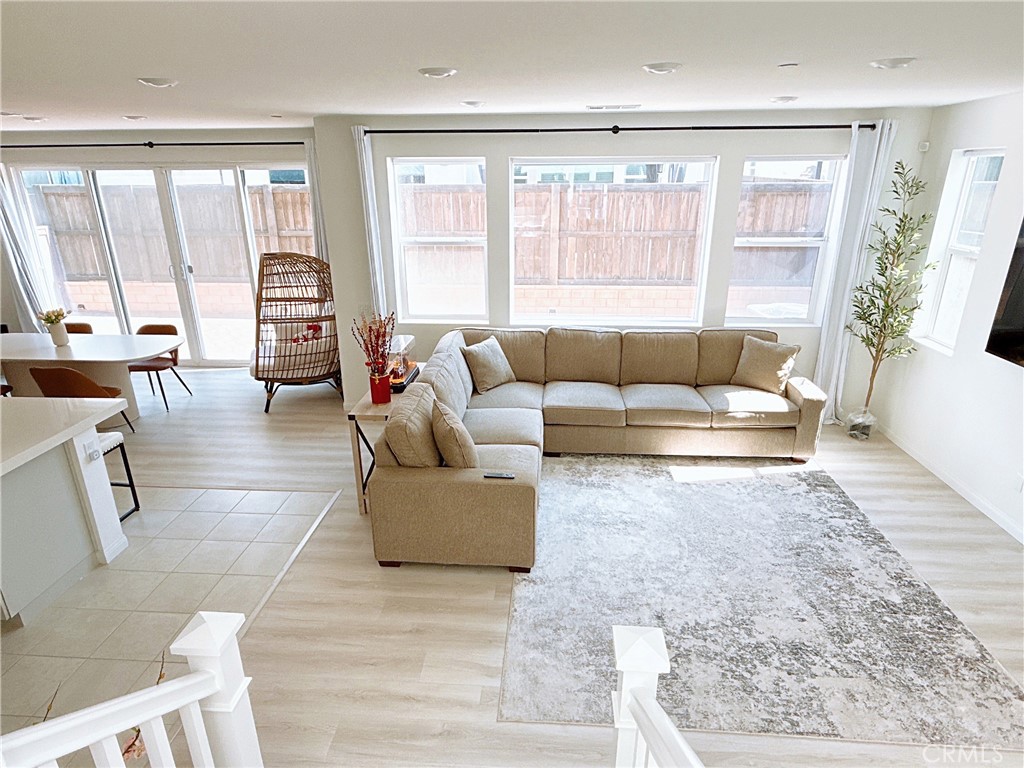 1612 Whitmore Loop