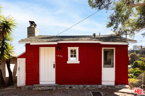 Photo of 1856 Jewett Drive, Los Angeles, CA 90046 (MLS # 26953505)