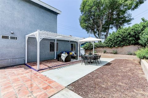 Tiny photo for 312 N Prospect Avenue, Redondo Beach, CA 90277 (MLS # SB25160306)