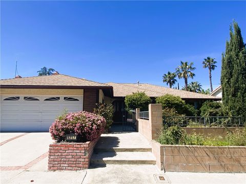 9257 La Shell Drive Tujunga CA 91042
