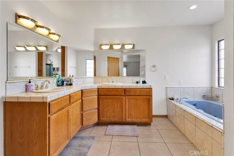 Tiny photo for 18146 Orange St, Hesperia, CA 92345 (MLS # HD26225335)