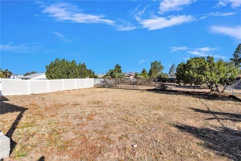 Tiny photo for 18146 Orange St, Hesperia, CA 92345 (MLS # HD26225335)