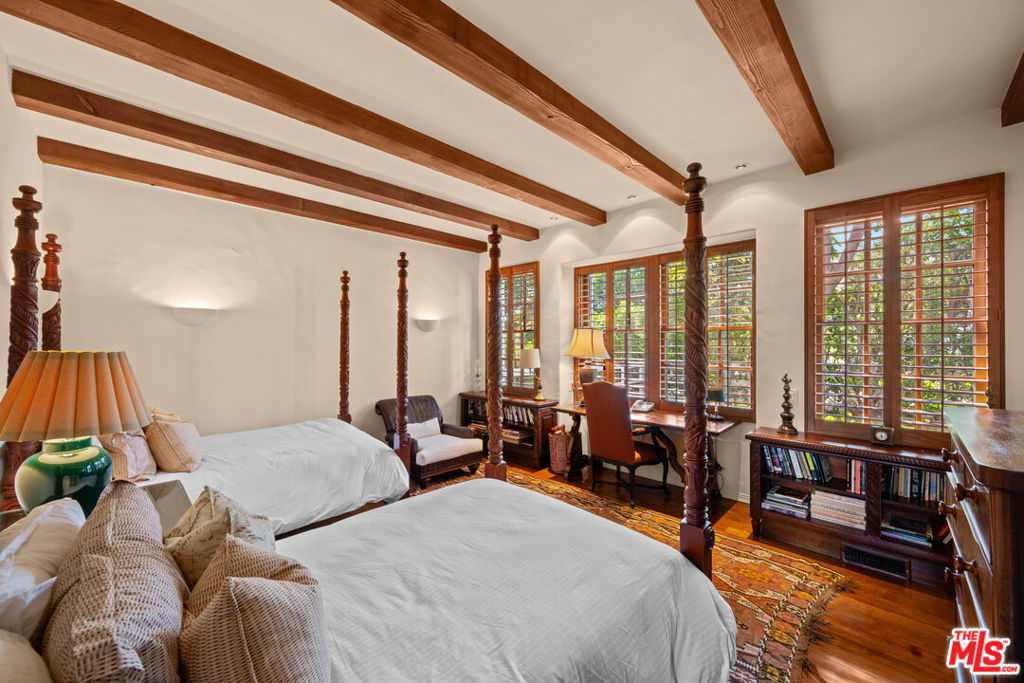 Hidden Hills - Residential