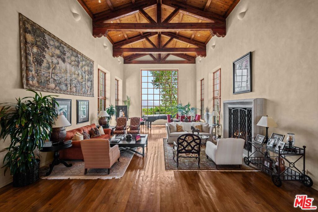 Hidden Hills - Residential