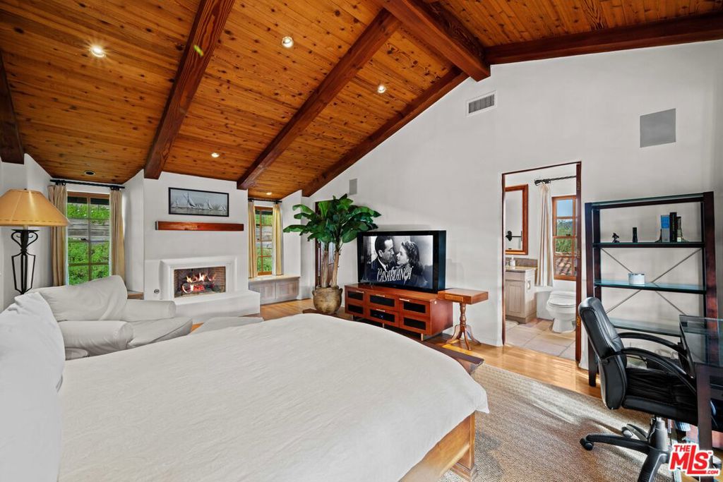 Hidden Hills - Residential