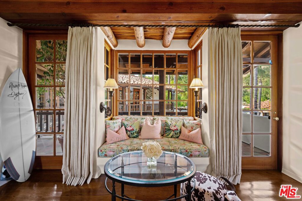 Hidden Hills - Residential