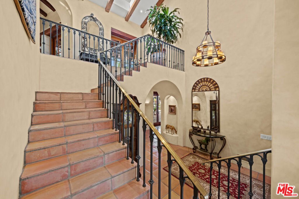 Hidden Hills - Residential