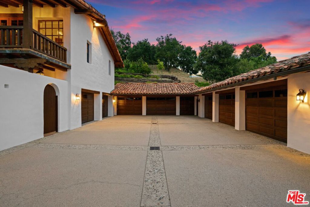 Hidden Hills - Residential