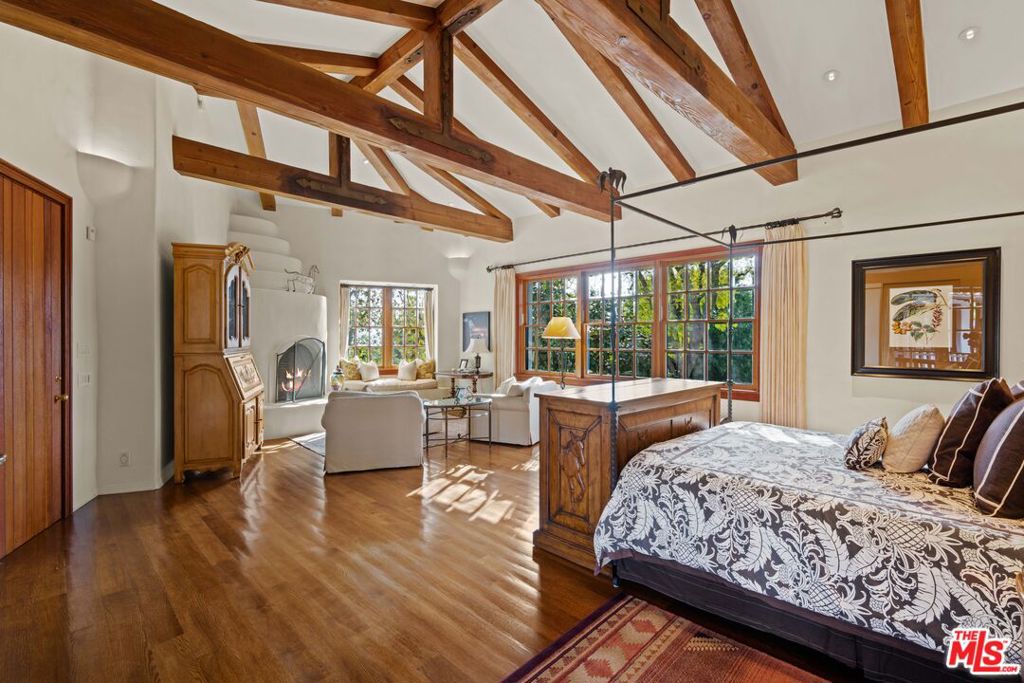 Hidden Hills - Residential