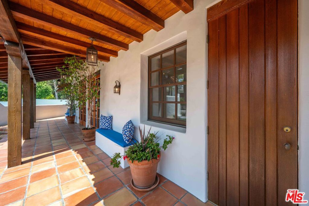 Hidden Hills - Residential