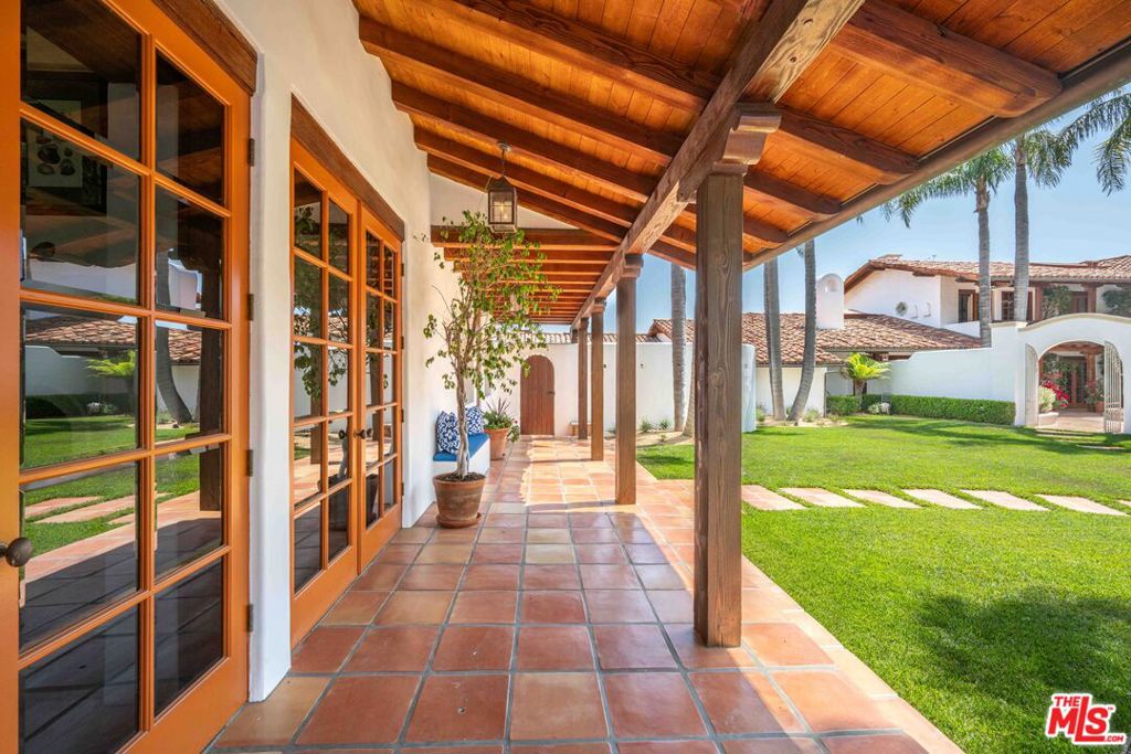 Hidden Hills - Residential