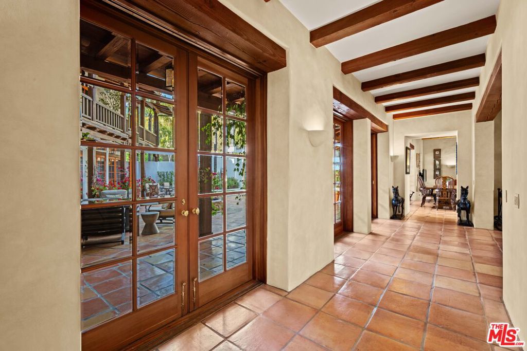 Hidden Hills - Residential