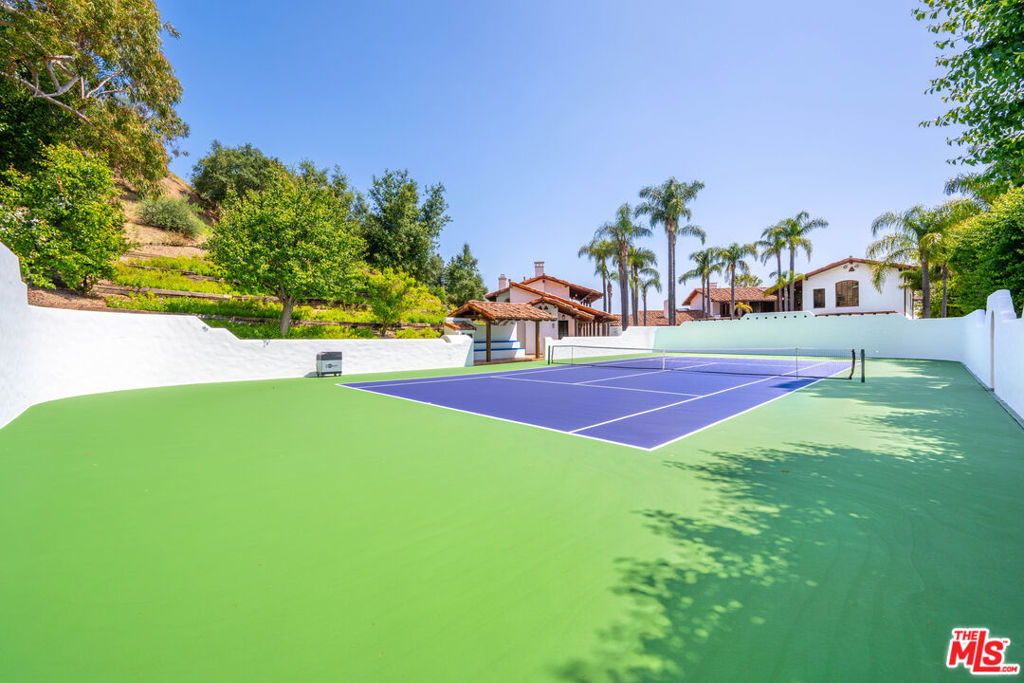 Hidden Hills - Residential