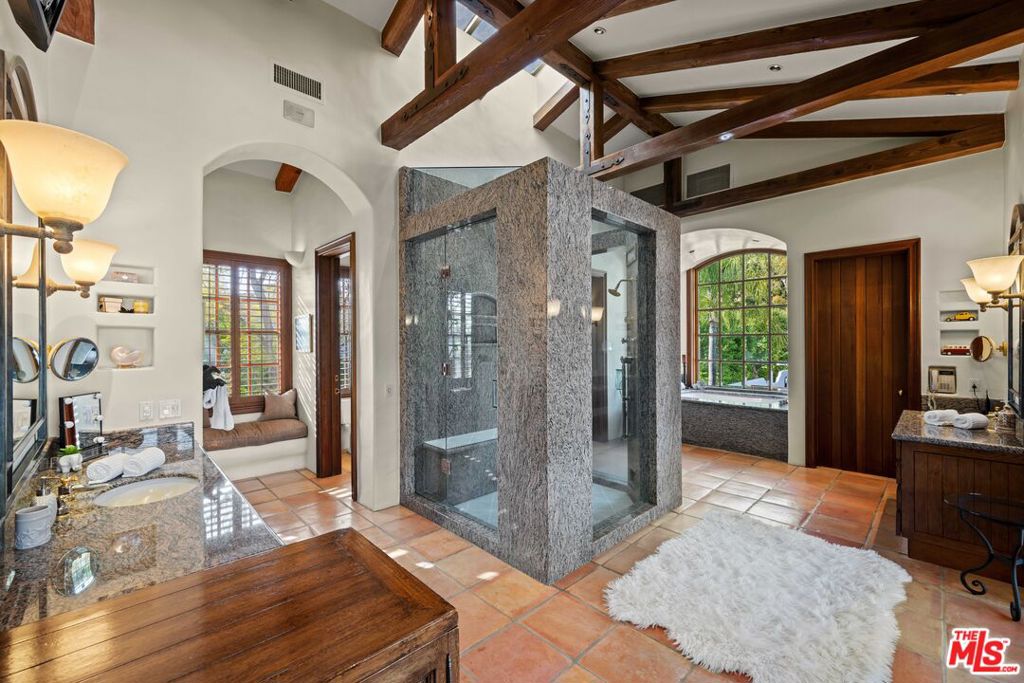 Hidden Hills - Residential