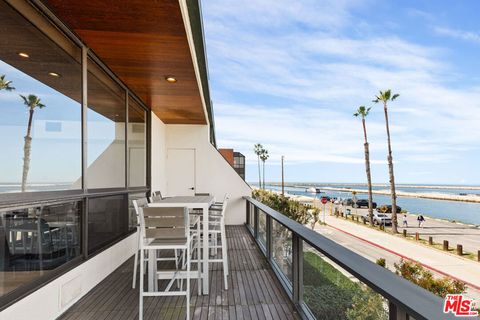 Photo of 6209 Pacific Avenue #201, Playa Del Rey, CA 90293 (MLS # 26839251)