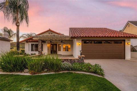 30449 Early Round Canyon Lake CA 92587