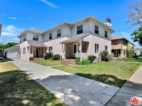 Photo of 3663 S Victoria Avenue, Los Angeles, CA 90016 (MLS # 26873141)