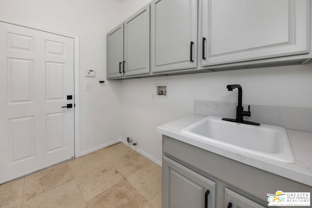 Heritage Palms Country Club - Residential