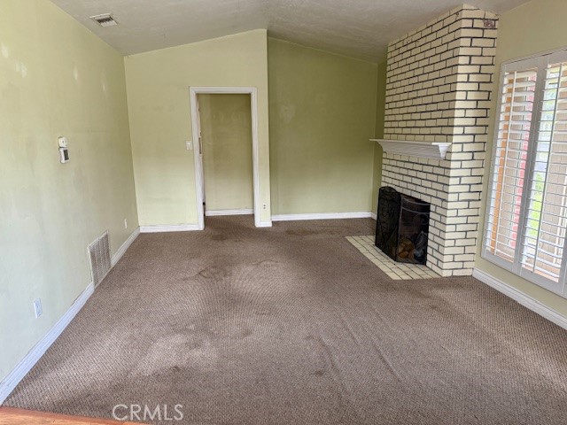 2381 N Bellflower Boulevard