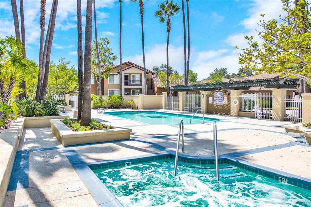 85 Mira Mesa