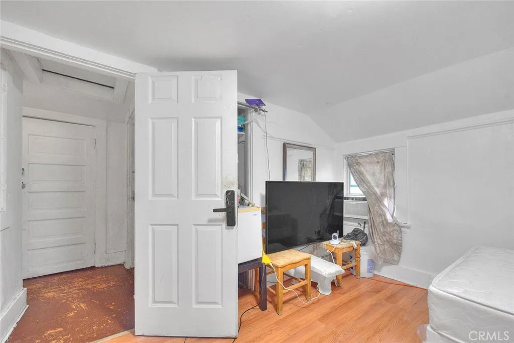 Los Angeles, California 90042, United States, ,Residential,Active,247625