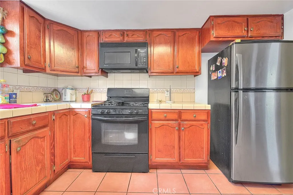 Los Angeles, California 90042, United States, ,Residential,Active,247625