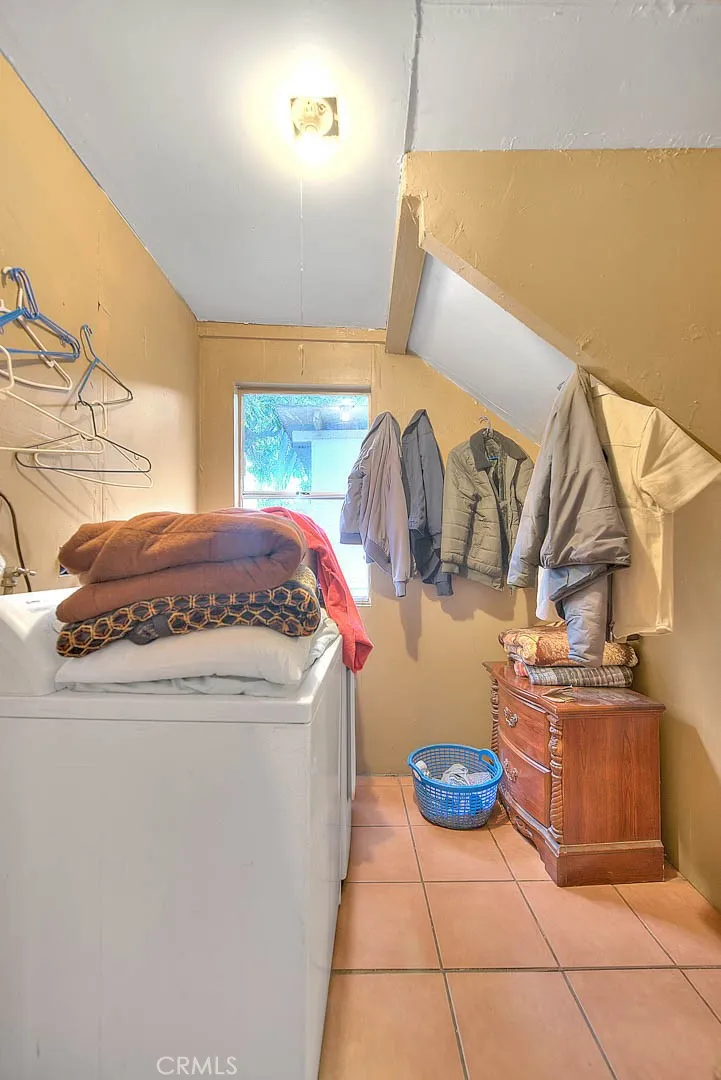 Los Angeles, California 90042, United States, ,Residential,Active,247625