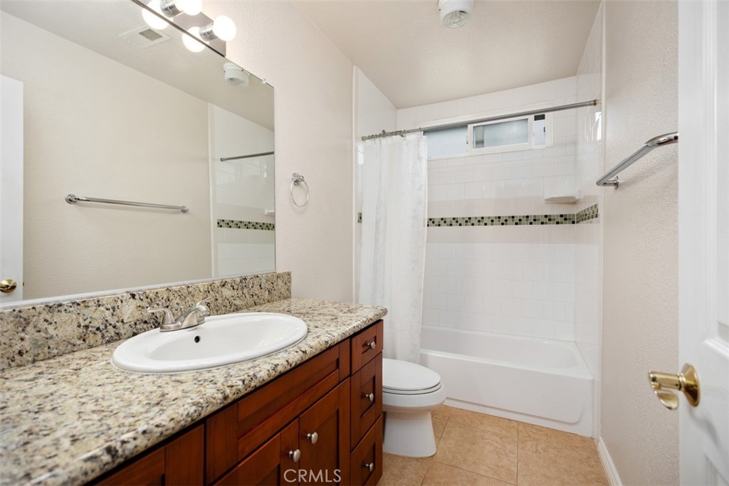 Camden Court (NRC) - Residential Lease