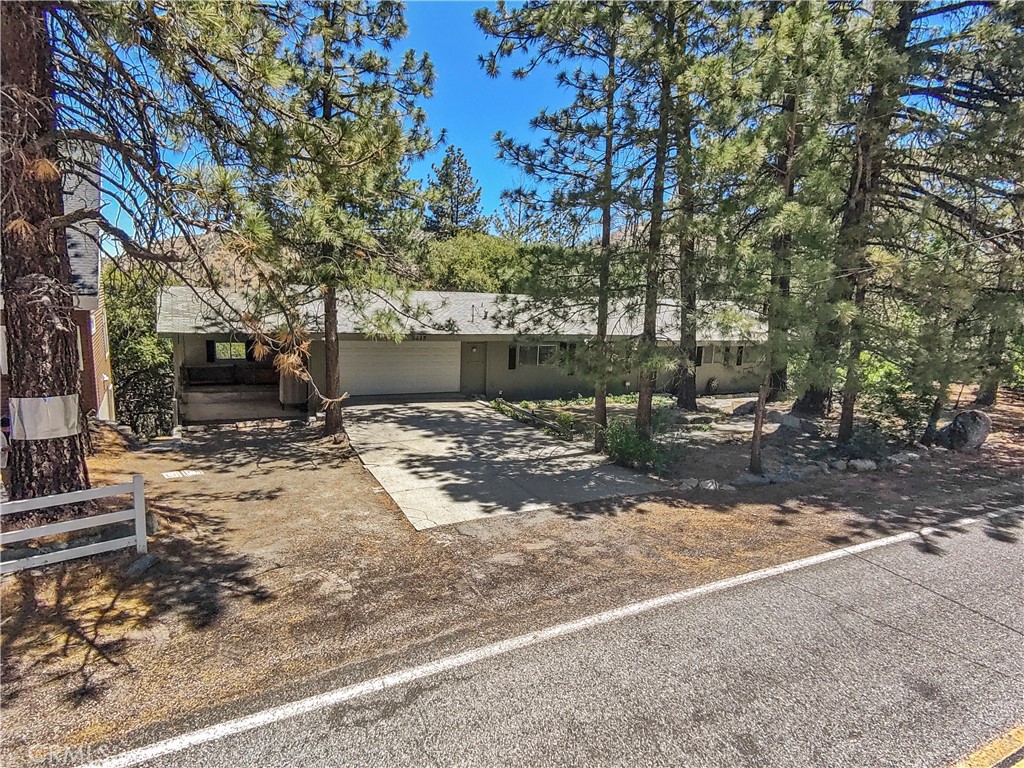 5215 Lone Pine Canyon Drive