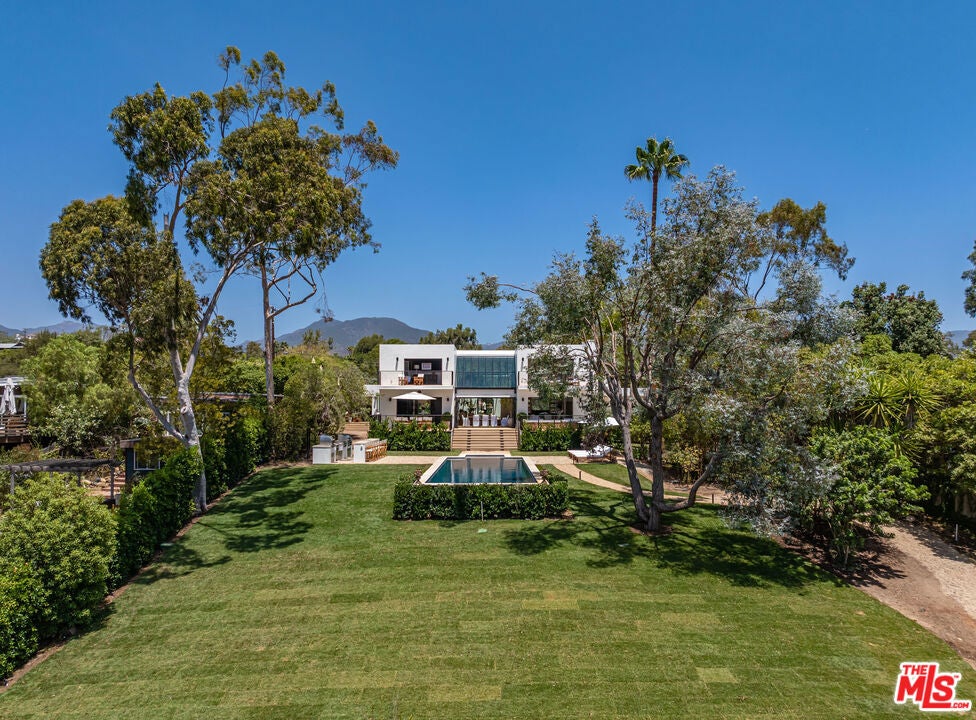 28834 Boniface Drive