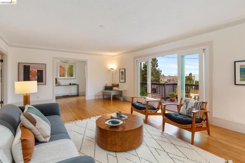 Tiny photo for 589 589 San Luis Rd. Rd, Berkeley, CA 94707 (MLS # 41126324)