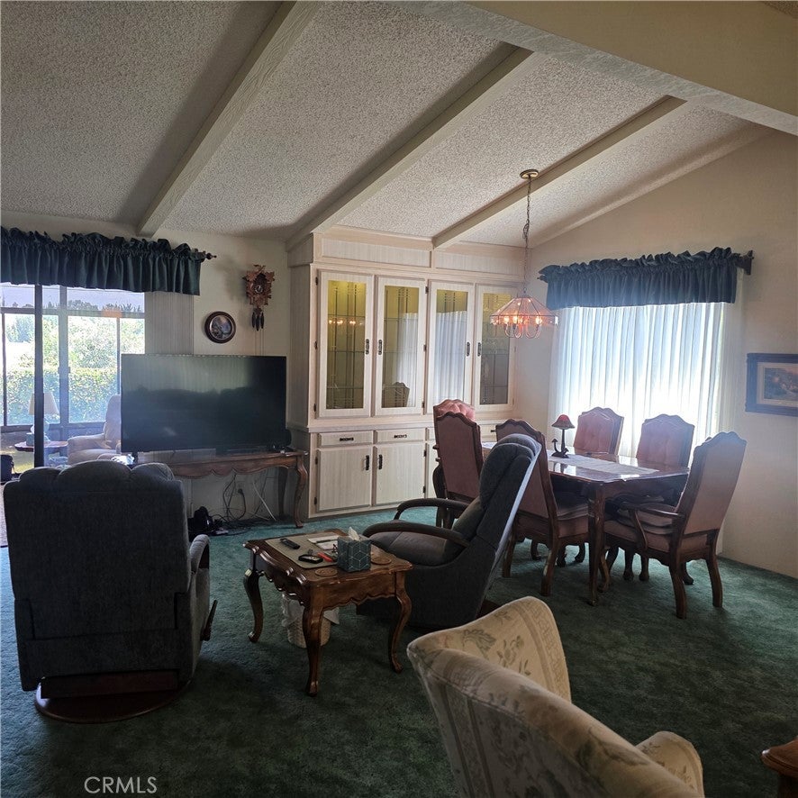9570 Crestknoll