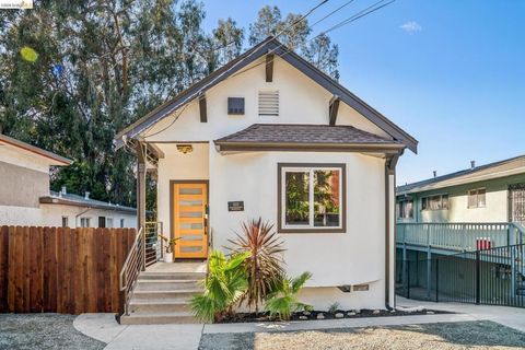 Photo of 3223 Courtland Ave, Oakland, CA 94619 (MLS # 41129583)