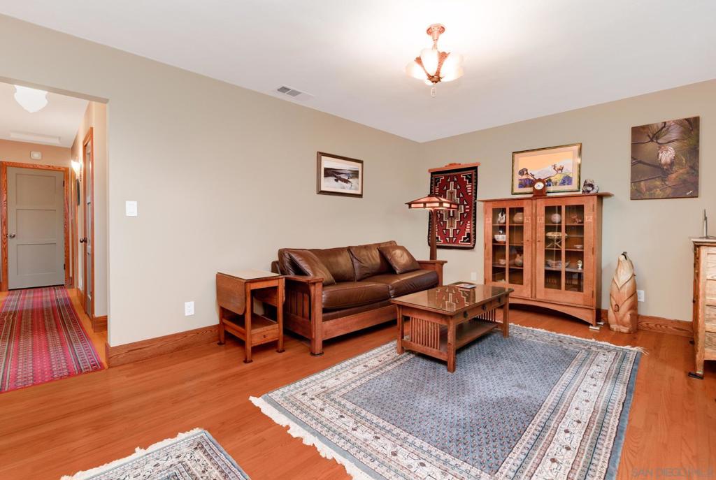 Properties 4 4310 Rolando Blvd