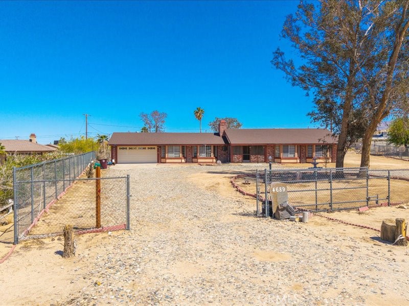 4689 Stirrup Lane