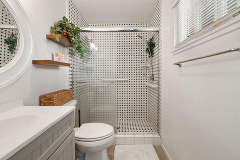 Tiny photo for 42600 Wisconsin Avenue, Palm Desert, CA 92211 (MLS # 219144369DA)