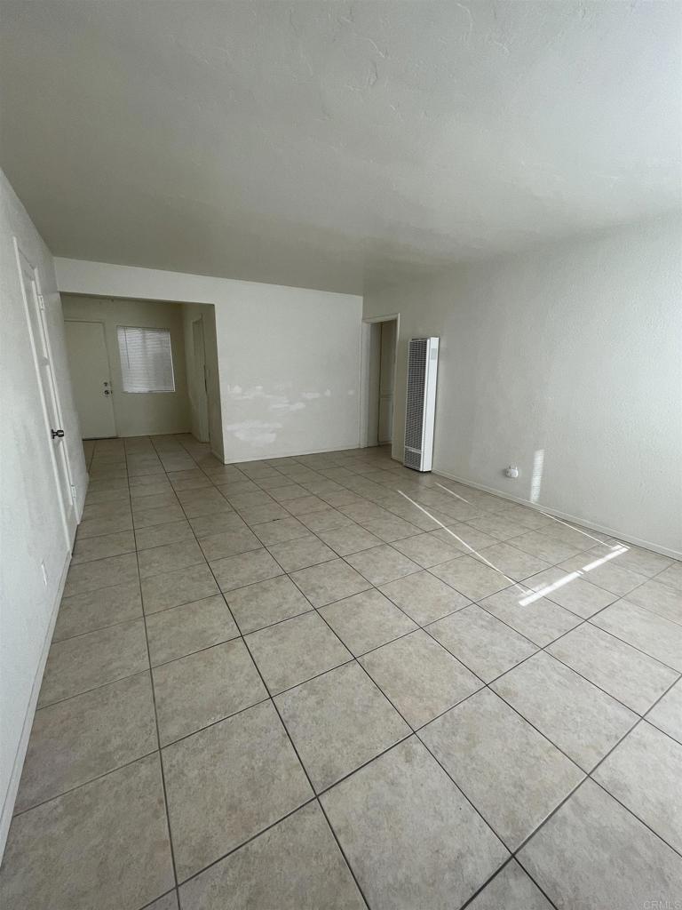 329 E 5Th Street