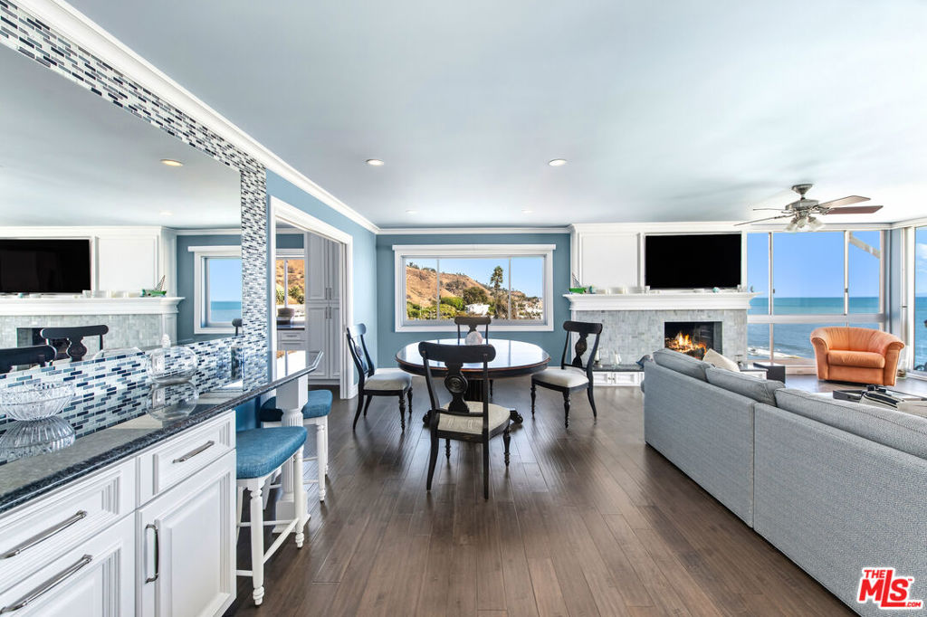 22548 Pacific Coast Highway 401