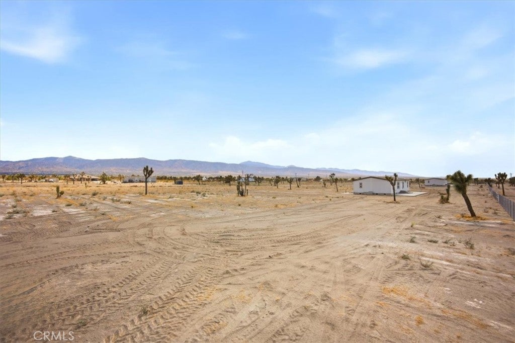 1825 Saragota Road
