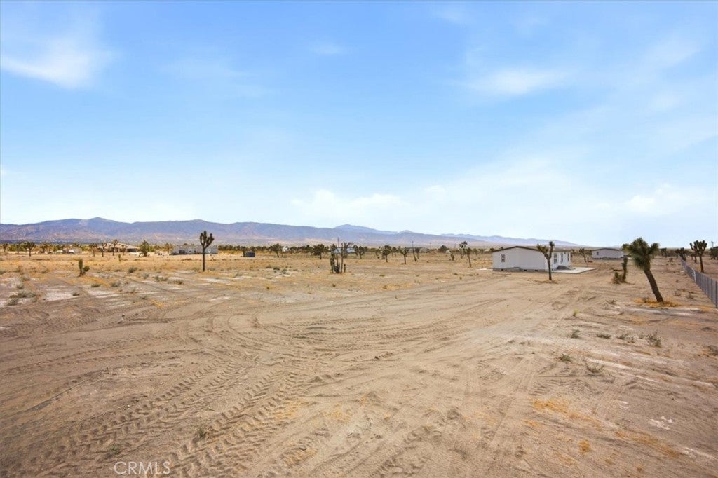 1825 Saragota Road