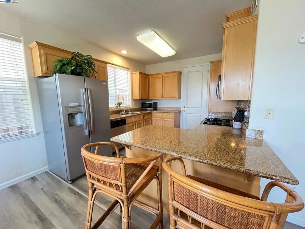 Photo of 769 Bartlett Avenue Ave, Hayward, CA 94541 (MLS # 41115195)