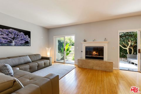 Photo of 6435 Zumirez Drive #14, Malibu, CA 90265 (MLS # 26839113)